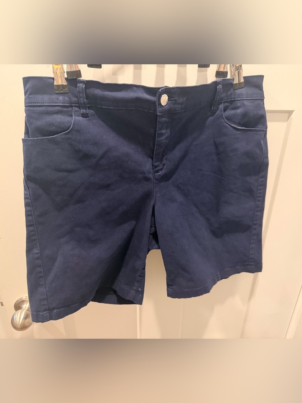 Calvin Klein Navy Bermuda Shorts Women’s 10 Stretch Mid Rise Casual Golf Travel